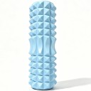 Pěnový masážní válec Profilovaný povrch s výstupky Světle modrý Na regeneraci a uvolnění svalů Na jógu i pilates a protahování zad a nohou 1