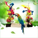 Perchoir avec jouets pour oiseaux 3