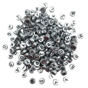 Perles à enfiler avec impression de lettres 100 pcs 8