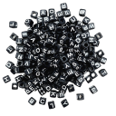 Perles à enfiler lettres 100 pcs 13