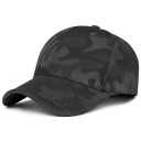 Pet met camouflagepatroon 4