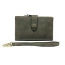 Petit portefeuille pour femmes en cuir PU avec surface mate Rabat avec fermeture ronde Sangle pour poignet avec mousqueton 13,5 x 9,5 x 3 1