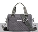 Piccola borsa a tracolla da donna Motivo trapuntato Due maniglie corte e una larga tracolla regolabile con moschettoni Nylon e poliestere 20 5