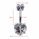 Piercing au nombril en forme de cœur 9