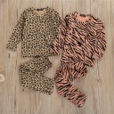 Piger T-shirt og leggings L1301 1