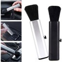 Pinceau pour l'intérieur de voiture 1