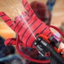 Pistolă cu apă pentru copii Spiderman cu mănușă la încheietură și furtun roșu-negru pentru joacă în aer liber vara 4