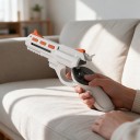 Pistolové rukoväte pre VR ovládače Meta Quest 3/3S/2 v tvare revolvera pre ľavú i pravú ruku biele s oranžovými prvkami pre FPS hry vo VR 6