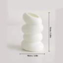 Plastová dekorativní spirálová váza 15 x 10 cm Bílá designová váza na květiny Moderní aranžmá do interiéru stylová bytová dekorace 2