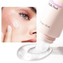 Podkladová báze pod make-up 10 ml průhledná gelová s matným efektem pro vyhlazení pórů, jemných linek a delší výdrž líčení 2