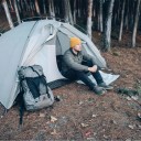 Podložka pod stan 90 x 60 cm Voděodolná a ultralehká Potisk vrstevnicové mapy Zpevněný roh s očkem Bílá Na kempink a turistiku Papír 3