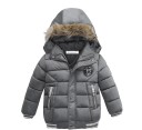 Poikien talvitakki turkiksella J2530 3