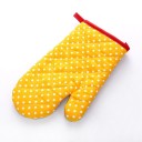 Polka Dot Oven Glove 3
