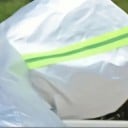 Poloviční plachta na auto 325 x 175 cm Stříbrná Ochrana čelního skla střechy a oken Reflexní pruhy Háčky na kola Proti sněhu a námraze 6
