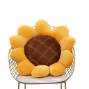 Polštář ve tvaru slunečnice plyšová dekorace 70 x 70 cm měkký plyš žluto hnědý polštář do interiéru a na sezení 2