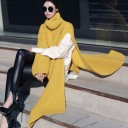 Poncho lavorato a maglia da donna 4