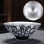 Porcelánový šálek se stříbrnými ornamenty 8