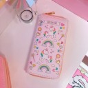 Portafoglio da donna con cerniera e stampa di unicorno Forma allungata Motivi colorati e giocosi Materiale in PU e poliestere Dimensioni 20 x 10 x 9