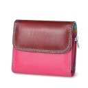 Portafoglio mini da donna in vera pelle Design bicolore con patta Tasca laterale con zip Cuciture a contrasto Dimensioni 12 x 10,5 x 3 cm 3