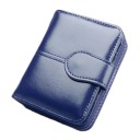 Portafoglio piccolo da donna in PU pelle lucida Formato compatto 11,5 x 9 x 3,5 cm Chiusura con cerniera Anello frontale Design trapuntato 4