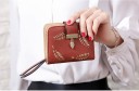 Portafoglio pratico da donna con foglie J795 10