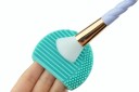 Porte-brosse en silicone pour le nettoyage des pinceaux 3