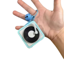 Porte-clés rétro en forme de magnétophone Boîte à musique Porte-clés en plastique avec musique Accessoire décoratif vintage 3