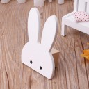 Porte-manteau en bois en forme de lapin 2
