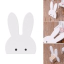 Porte-manteau en bois en forme de lapin 3