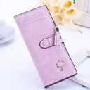 Portefeuille long pour femme avec une fermeture à pression et un pompon décoratif Aspect daim Compartiments pour cartes Cuir PU 19 x 9,5 3