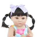 Poupée réaliste fille 40 cm 4