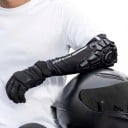 Protezioni per gomiti per moto e MTB con copertura protettiva sagomata in manica elastica sopra avambraccio e braccio in colore nero 8