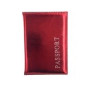 PU-nahasta valmistettu passikuori Kiiltävä metallipinta Nimi Passport etupuolella Tikatut reunat Koko 14 x 9,6 cm 1