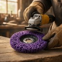 Puhdistuskiekko kulmahiomakoneeseen 100 mm Aukko 16 mm Piikarbidia Ruosteen, maalin ja vanhojen pinnoitteiden poistamiseen metallista 2