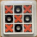 Puinen ristinollapeli 14 x 14 cm Klassinen lautapeli kahdelle pelaajalle Perheen hauska strategiapeli Ajattelua kehittävä Luonnonmukainen muotoilu 1