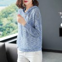 Pull à capuche et à poche pour femmes 2