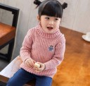 Pull col roulé pour enfants avec ours 2