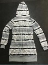 Pull féminin avec motif d'hiver 2