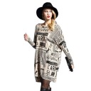 Pull long pour femme avec imprimé de journal 1