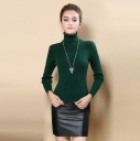 Pull pour femmes avec col roulé G225 2