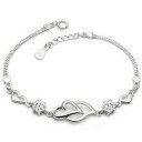 Pulsera de mujer con corazones 4