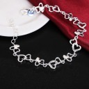 Pulsera de mujer con corazones y piedras conectadas 5