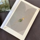 Pulsera delicada de mujer con cuentas. 2