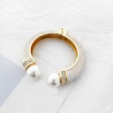 Pulsera masiva de mujer con perlas. 4