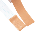 Push-up brysttape i nude farve. Løftetape 5 m x 5 cm og 10 stk. brystvorteklistermærker. 2