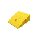 PVC behajtó rámpa 27×25×11 cm csúszásgátló sáv magas küszöbök és behajtók számára autók és kocsik számára 2