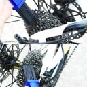 Pyörän ja moottoripyörän ketjun puhdistusharja U-muotoisella päällä ja tasaisella harjalla hammaspyöriin Nailonia ja ABS:ää Mitat 25,5 x 6 x 3,2 cm 4