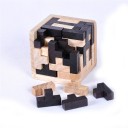 Quebra-cabeça 3D em madeira em forma de cubo para crianças e adultos Quebra-cabeça educativo com peças claras e escuras de várias formas 6,8 x 6,8 x 1