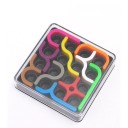Quebra-cabeças lógico 3D com peças curvas em quadro quadrado Sopa de peças para treino de pensamento espacial Plástico ABS 6,1 x 6,1 cm 3