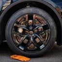 Radkappen 19" Tesla Model Y Juniper 2025 Set 4 Stk Fünfzackdesign Glänzend Schwarz Mit Mittelabdeckungen Felgenabdeckungen 3